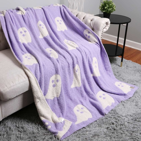 Lavender Purple Ghost Patterned Halloween Blanket Design Reversible Throw - Picture 1 of 3